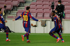 Messi liên tiếp ghi bàn trên sân tập trước trận Siêu kinh điển