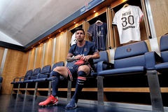 Vì sao Messi chọn áo số 30 tại PSG?