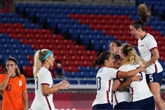 Bóng đá nữ Mỹ vào bán kết Olympic nhờ người hùng bắt penalty