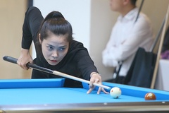 Cơ thủ xinh đẹp Huỳnh Thị Ngọc Huyền lên ngôi vô địch quốc gia sau 13 năm