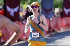 Tài năng truyền thông lọt nhóm Under 30 của Forbes qua đời sau khi chạy marathon