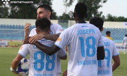 CLB Nam Định bảo vệ thành công ngôi vô địch V.League sớm 1 vòng đấu