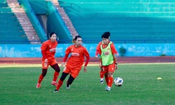 Chuẩn bị cho SEA Games 33, ĐT nữ Việt Nam rèn quân tại Phú Thọ trước khi sang Nhật Bản