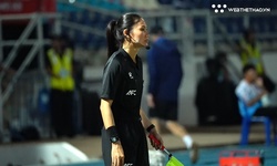 Nữ trợ lý trọng tài Lào gây tranh cãi ở SEA Games vẫn có thể giữ hạng FIFA