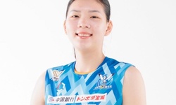 Bích Thuỷ và các đồng đội kiếm được 1 điểm trước đội hạng 2 giải bóng chuyền VĐQG Nhật Bản