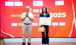 Mỹ Tiên được vinh danh kình ngư xuất sắc nhất năm sau kỳ SEA Games đầy sóng gió