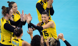 Praia vượt qua SESI để chiếm vị trí thứ tư, cuộc đua top đầu Superliga nữ Brazil thêm nóng