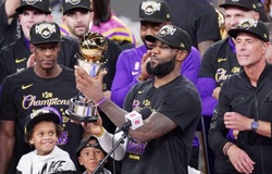 LeBron James: Tôi muốn giành lấy sự tôn trọng chết tiệt đó!