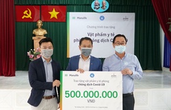 Ban tổ chức giải marathon ở Đà Nẵng và Manulife Việt Nam quyên góp 500 triệu cho tuyến đầu chống dịch