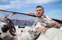 Conor McGregor tiếp tục khoe ảnh du thuyền Lamborghini