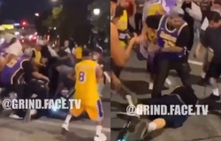 Video: Chửi rủa Kobe giữa đoàn "đi bão", kẻ quá khích nhận cái kết đắng ngắt