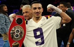 Teofimo Lopez nhà vô địch trẻ tuổi đang làm mưa làm gió làng Boxing hạng nhẹ là ai?