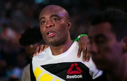 Anderson Silva xác nhận giải nghệ sau trận đấu với Uriah Hall
