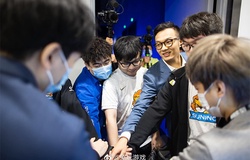 SN vs DWG: SofM nhận "bùa lợi" từ Hoàng Luân và "tiên tri vũ trụ" LPL