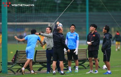 U22 Việt Nam tập bài lạ hoắc ngày đầu tập trung