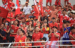 Hơn 3 ngàn CĐV “đốt lửa” mừng Viettel FC vô địch