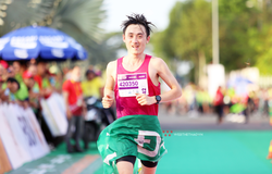 Chàng đại úy ẵm giải thưởng gần 100 triệu đồng khi vô địch Mekong Delta Marathon 2020