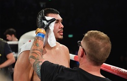 Boxer bị giữ 80 ngàn đô thù lao vì trận thua knockout 45 giây đáng ngờ