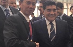 Giới bóng đá Việt bàng hoàng trước tin huyền thoại Maradona ra đi