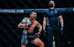 Knockout ngoạn mục bảo vệ đai, Nong-O Gaiyanghadao thách thức Giorgio Petrosyan