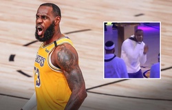 Video: LeBron James ăn mừng cực chất khi nhận nhẫn Vô địch thứ 4