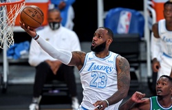 LeBron James lên top 2 ghi điểm đêm Giáng Sinh, áp sát Kobe Bryant