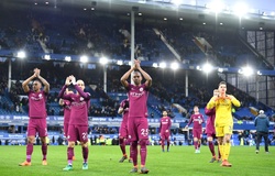 Hoãn trận Everton và Man City vì Covid-19