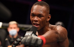 Israel Adesanya phản ứng gì trước danh hiệu "Võ sĩ của năm 2020"?