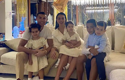 Ronaldo đạt cột mốc ấn tượng trên mạng xã hội vào năm mới