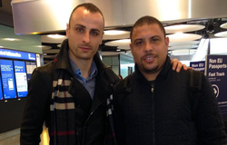 Cựu sao MU ngại ra mặt vì Ronaldo không nhận ra là ai