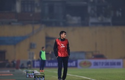 HLV Phan Thanh Hùng khiêm tốn dù cùng Bình Dương đánh bại Hà Nội