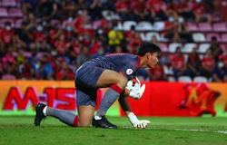 Chia tay Văn Lâm, Somporn Yos lại giữ sạch lưới, Muang Thong thắng giòn giã