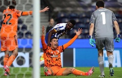 Ronaldo "tàng hình" trước Porto sau khi giành giải Puskas