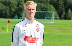 Erling Haaland có em họ 17 tuổi cũng là cỗ máy ghi bàn