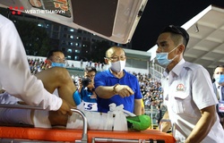 Giới bóng đá Việt cầu mong bình an cho Đỗ Hùng Dũng