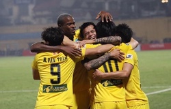 Công Phượng “nổ súng”, HAGL lần đầu lên đầu bảng V.League 2021