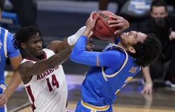 Johnny Juzang nguội tay nhưng UCLA vẫn xuất sắc đánh bại Alabama trong hiệp phụ nghẹt thở