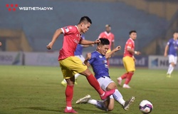 Đánh rơi chiến thắng trước Hà Nội, HLV Phạm Minh Đức trách móc học trò 