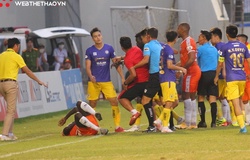 Việt Anh, Văn Quyết bị “treo giò”, Hà Nội FC ngồi trên đống lửa