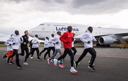 “Vua marathon” Eliud Kipchoge trở lại đường đua sau thảm bại ở London Marathon