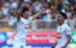 HAGL ẵm trọn cả bốn giải thưởng tháng 4 ở V.League 2021