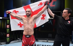 Giga Chikadze đề xuất kèo "Đấu trường sinh tử" với Yair Rodriguez