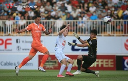 NÓNG: Hoãn cả 7 trận vòng 13, V.League lại điêu đứng vì COVID-19