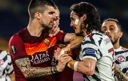 CĐV MU hết lời khen ngợi Cavani ra mặt bảo vệ đàn em