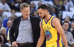 HLV Steve Kerr nói gì khi lại ngăn Steph Curry phả kỷ lục của Klay Thompson?