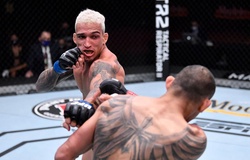 Charles Oliveira nhờ tới ... 40 bạn tập để chuẩn bị cho Michael Chandler