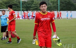 Nối gót Xuân Trường, Hoàng Đức gặp chấn thương, chưa hẹn ngày trở lại