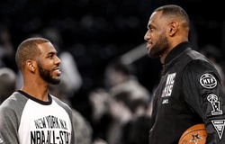 LeBron James vs Chris Paul: Cuộc đụng độ sau 16 năm chờ đợi của 2 người anh em