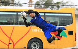 Ngấp nghé nhóm xuống hạng hạng Nhất, bầu Hiển liên tục chi viện quân cho Quảng Nam