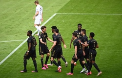 Bayern tái lập kỷ lục ghi bàn ở mọi trận trong một mùa Bundesliga